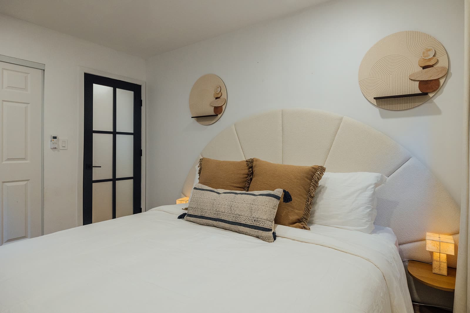 A king guest bedroom